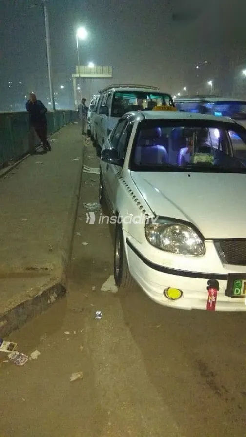 هيونداي فيرنا 2011 أبيض مستعملة للبيع - 4