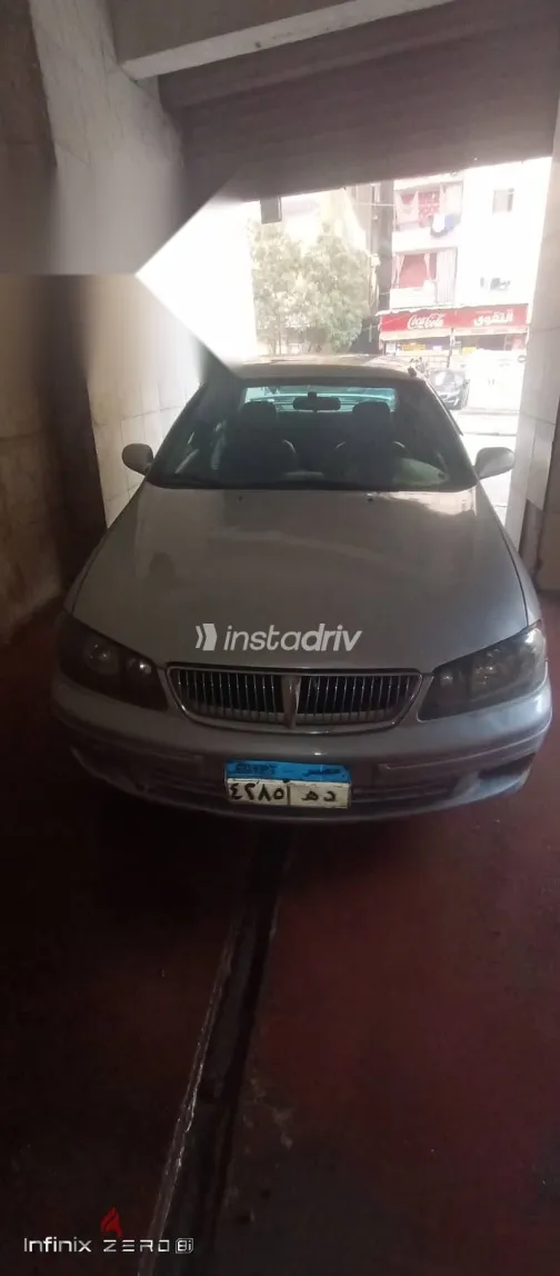 نيسان صنى 2002 فضي مستعملة للبيع - 8