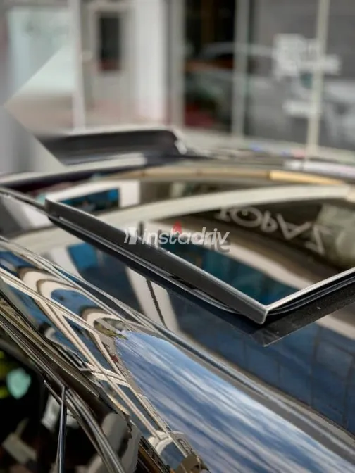 Porsche Macan 2024 Black Used for Sale - 2