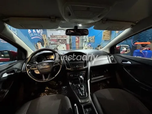 Ford Focus 2017 Red Used for Sale - 4