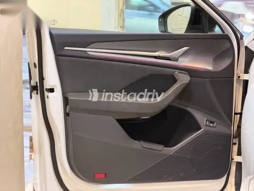 سكودا كودياك 2025 أبيض جديدة للبيع - 9