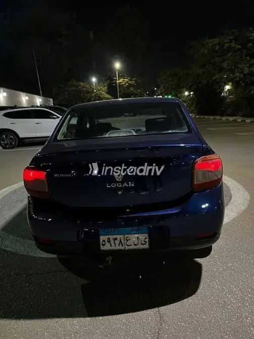 رينو لوجان 2016 أزرق غامق مستعملة للبيع - 5