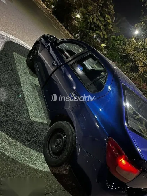 رينو لوجان 2016 أزرق غامق مستعملة للبيع - 9