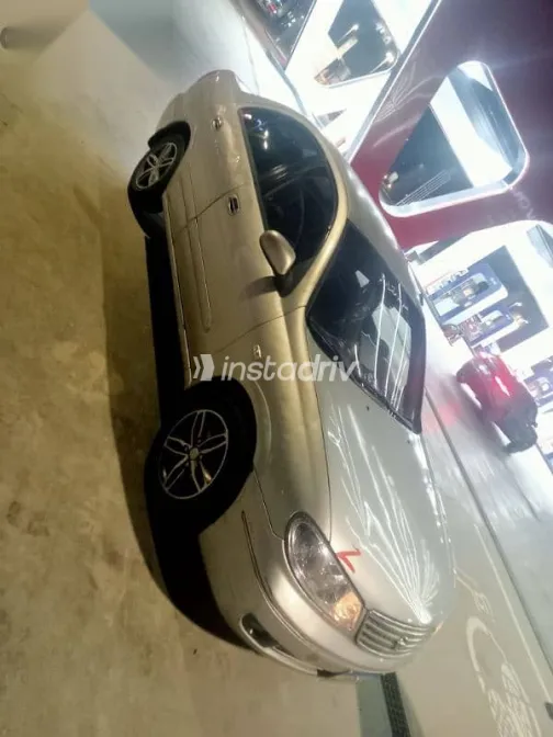 نيسان صنى 2008 فضي مستعملة للبيع - 6