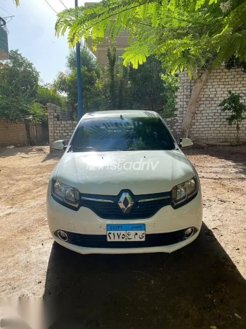 Renault Symbol 2016 White Used for Sale - 1