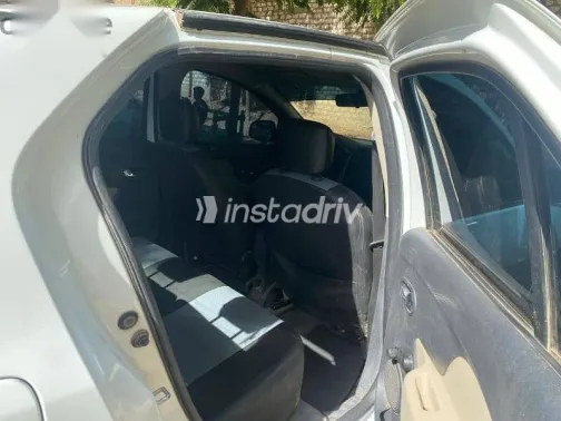 Renault Symbol 2016 White Used for Sale - 3