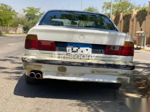 بي ام دبليو 520 1991 أبيض مستعملة للبيع - 3