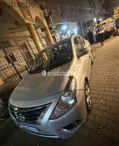 Nissan Sunny 2022 White Used for Sale - 1