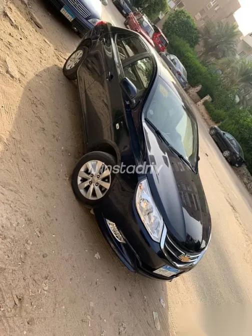 شيفروليه أوبترا 2018 أزرق غامق مستعملة للبيع - 2