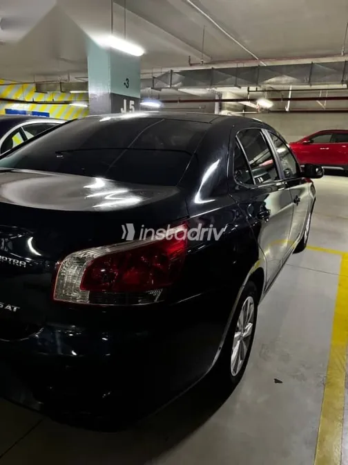 شيفروليه أوبترا 2018 أزرق غامق مستعملة للبيع - 6