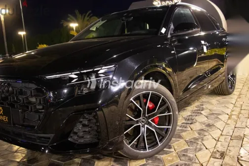اودي Q8 2025 أسود جديدة للبيع - 5
