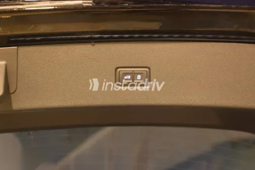 اودي Q8 2025 أسود جديدة للبيع - 9