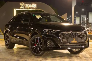 اودي Q8 2025 أسود جديدة للبيع