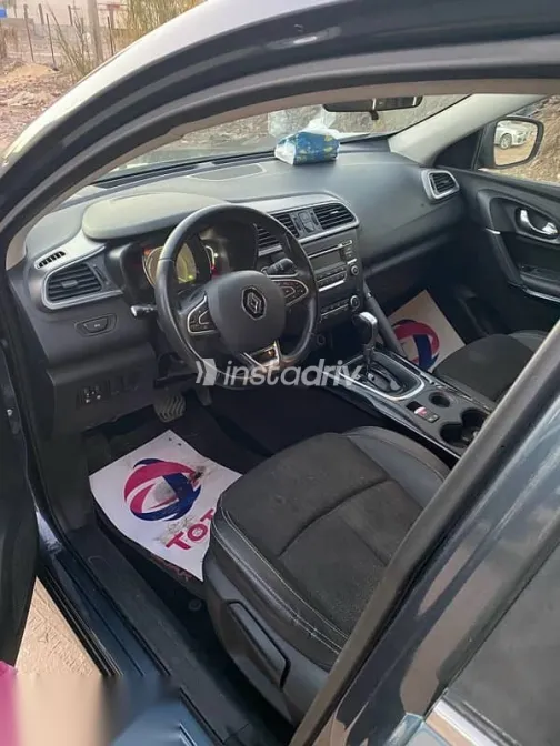Renault Kadjar 2018 Gray Used for Sale - 6