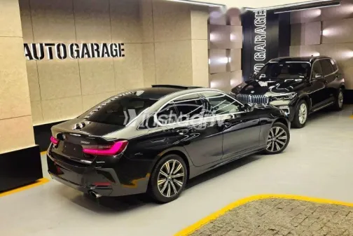 بي ام دبليو 320 2024 أسود مستعملة للبيع - 2