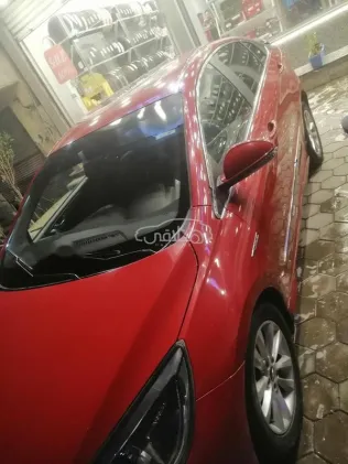 شيرى اريزو 5 2023 أبيض مستعملة للبيع