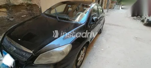 اسبيرانزا M11 2010 أسود مستعملة للبيع - 1