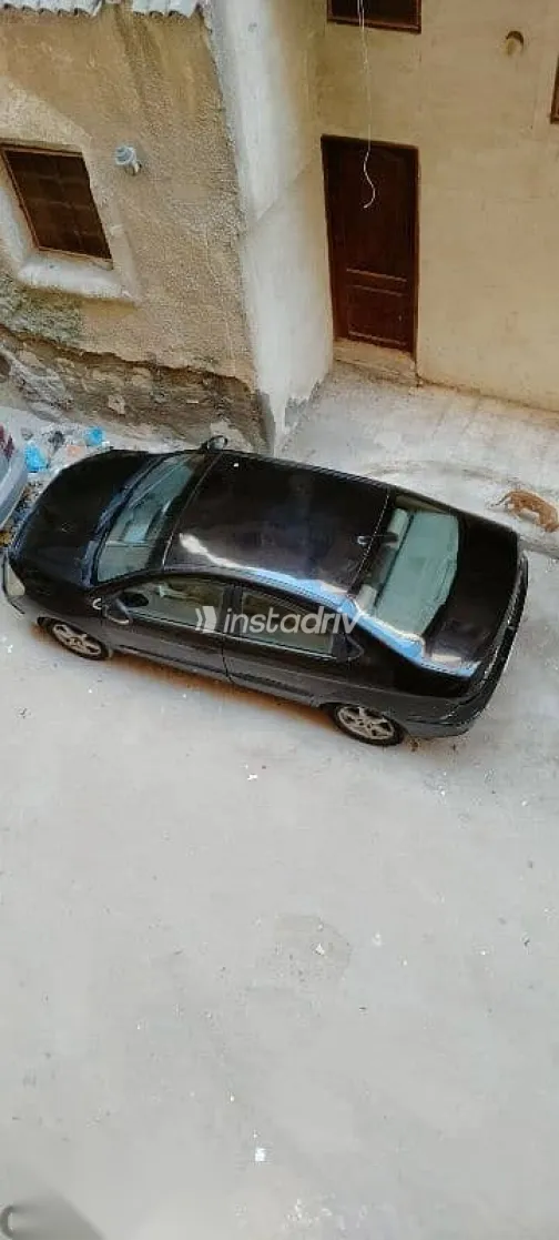 اسبيرانزا M11 2010 أسود مستعملة للبيع - 2