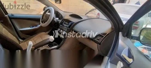 اسبيرانزا M11 2010 أسود مستعملة للبيع - 4