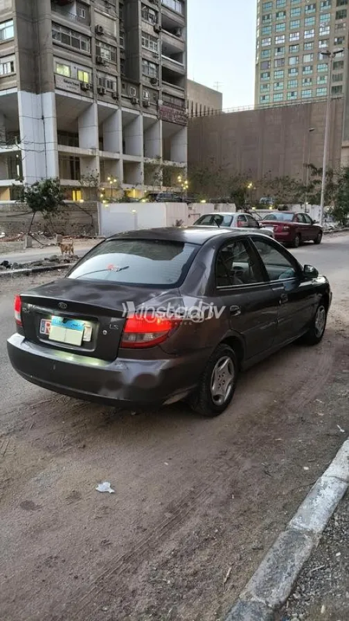 كيا ريو 2003 رمادي مستعملة للبيع - 3