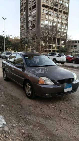 كيا ريو 2003 رمادي مستعملة للبيع