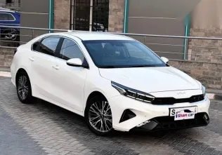Kia K3 2023 White Used for Sale