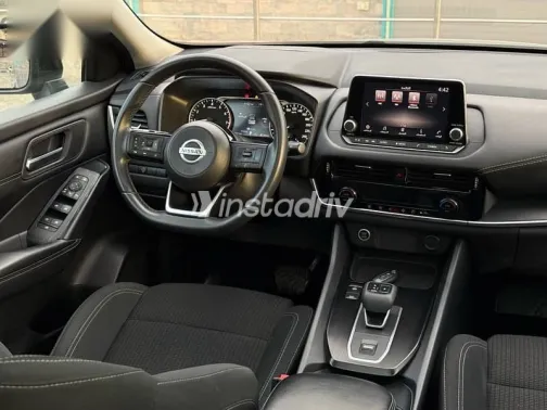 Nissan Qashqai 2022 Gray Used for Sale - 9