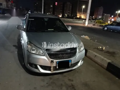 اسبيرانزا انفى 2017 فضي مستعملة للبيع - 3