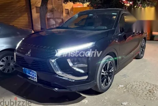 ميتسوبيشي اكليبس 2022 أسود مستعملة للبيع - 1