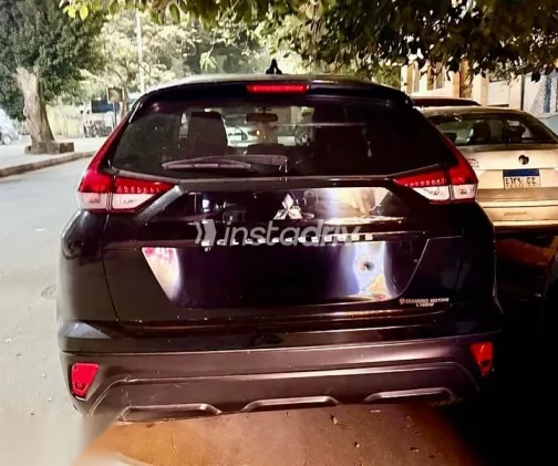 ميتسوبيشي اكليبس 2022 أسود مستعملة للبيع - 3