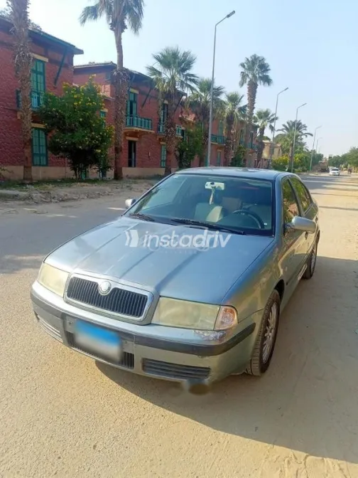 سكودا اوكتافيا A4 2002 سماوي مستعملة للبيع - 5