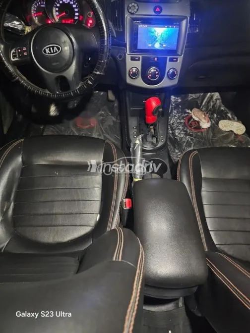 Kia Cerato 2010 White Used for Sale - 4