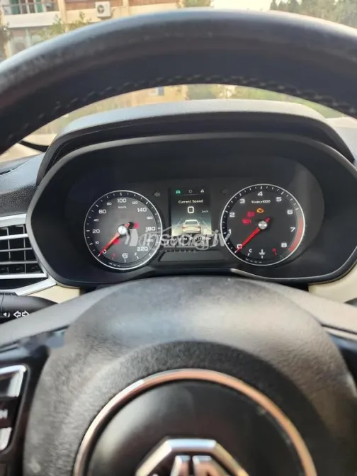 ام جى 5 2021 أبيض مستعملة للبيع - 1