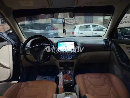 هيونداي إلنترا 2008 أسود مستعملة للبيع - 3