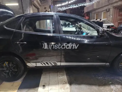 هيونداي إلنترا 2008 أسود مستعملة للبيع - 5