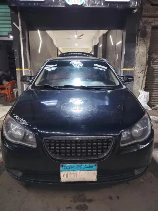 هيونداي إلنترا 2008 أسود مستعملة للبيع