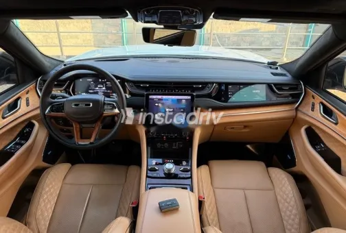 جيب جراند شيروكي 2023 أبيض مستعملة للبيع - 5