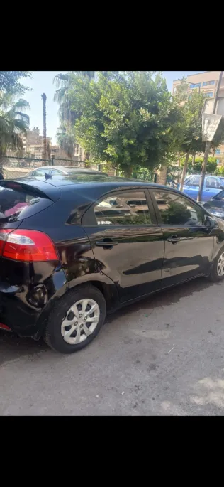 كيا ريو 2013 أبيض مستعملة للبيع