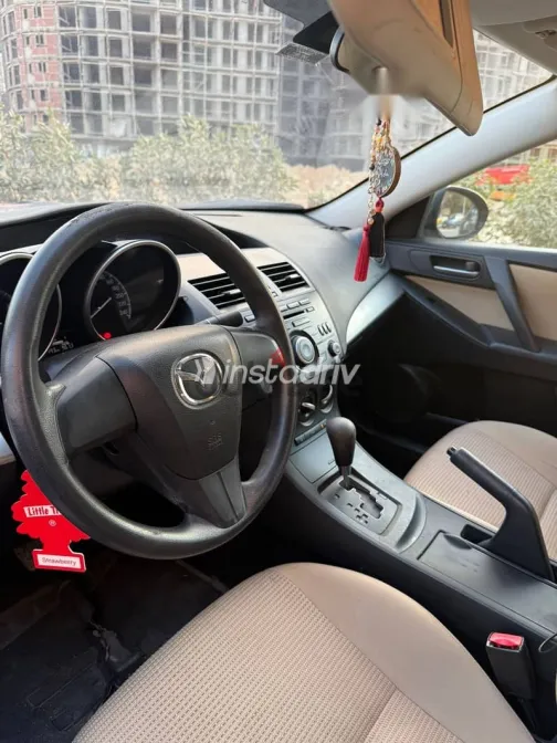 مازدا 3 2013 رمادي مستعملة للبيع - 4