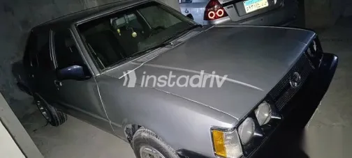 دايهاتسو شارمـنت 1983 فضي مستعملة للبيع - 2