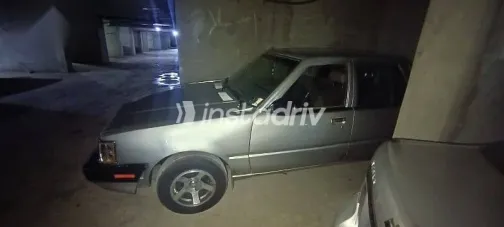 دايهاتسو شارمـنت 1983 فضي مستعملة للبيع - 3