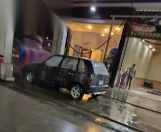 فيات اونو 1993 أسود مستعملة للبيع