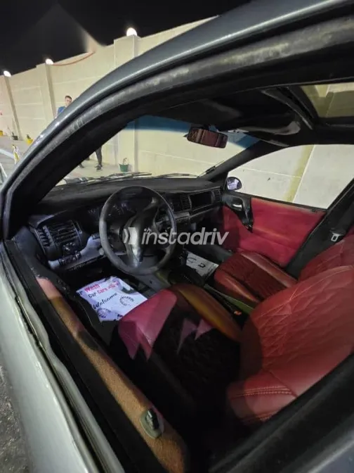 اوبل فيكترا 2002 رمادي مستعملة للبيع - 7