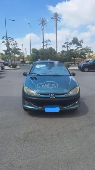 بيجو 206 2001 أخضر غامق مستعملة للبيع