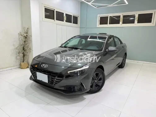 هيونداي إلنترا سى ان 7 2022 أبيض مستعملة للبيع - 2