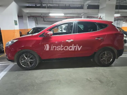 هيونداي IX 35 2015 أحمر مستعملة للبيع - 3
