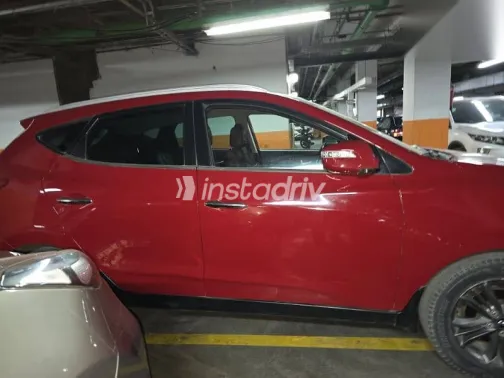 هيونداي IX 35 2015 أحمر مستعملة للبيع - 4