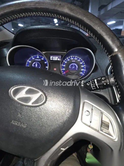 هيونداي IX 35 2015 أحمر مستعملة للبيع - 7