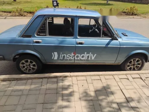 فيات 128 1984 أزرق غامق مستعملة للبيع - 5