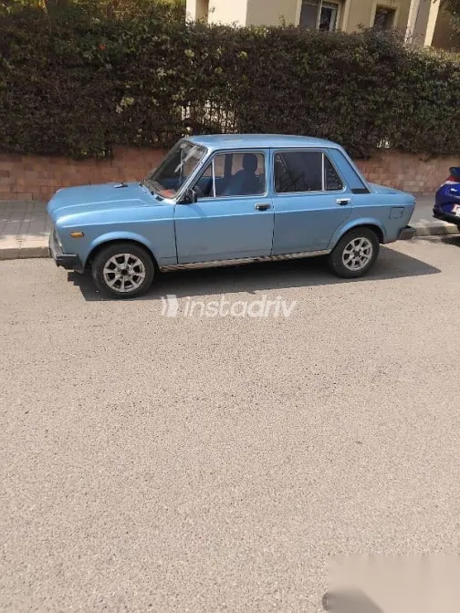 فيات 128 1984 أزرق غامق مستعملة للبيع - 6